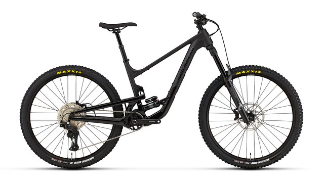 Rocky Mountain Altitude Alloy 30 in Black/Black