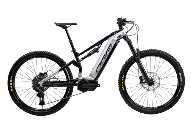 Oggi E-Bike Razzo Sport 2027 electric mountain bicycle
