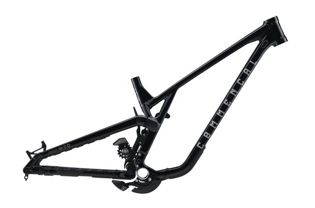 Commencal Bikes SUPREME DH V5 Pure Black 2027 Frameset. Manufacturer reference photo; color and size may vary.