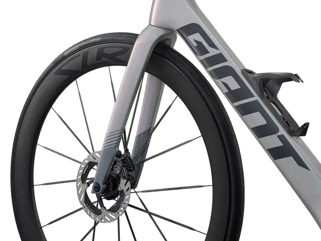 Propel Advanced Pro-DA Advanced SL-grade Composite Fork, manufacturer fork crown legs axle and disc mount detail
