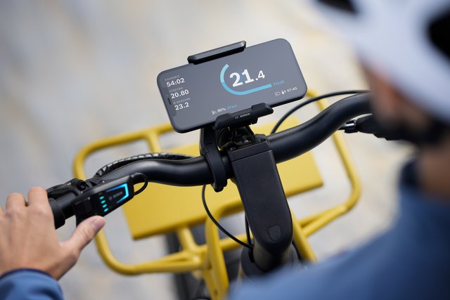 Bosch eBike Systems Bosch LED Remote BRC3600. Manufacturer reference photo; color and size may vary.