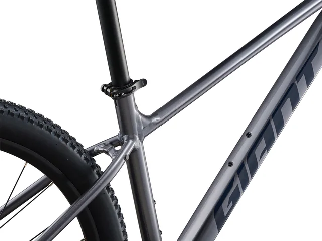 ALUXX-grade aluminum, disc, manufacturer frame seat cluster detail