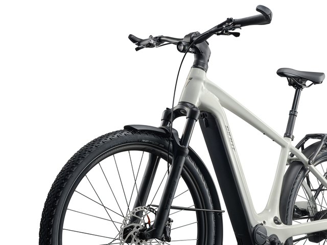 Crosscut Gravel 1, manufacturer front tire installed partial bicycle detail