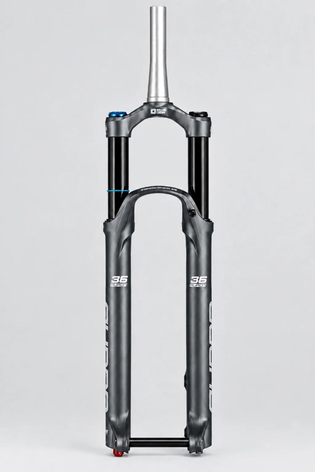 SR Suntour SR Suntour AURON36 Boost Suspension Fork. Manufacturer reference photo; color and size may vary.