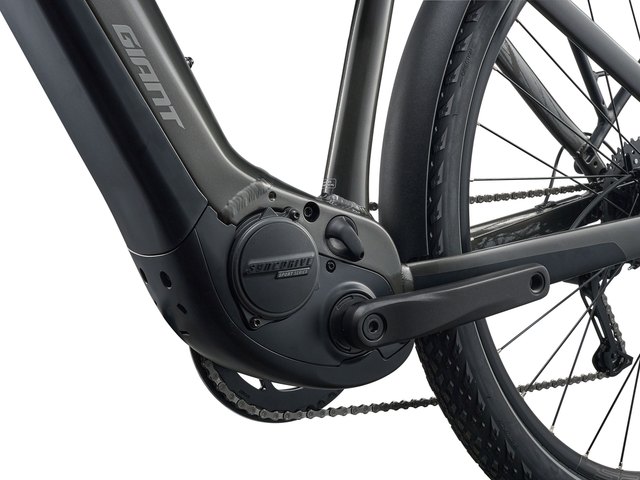 Gen 3 ALUXX aluminum frame, manufacturer frame bottom bracket welded tubes installed detail