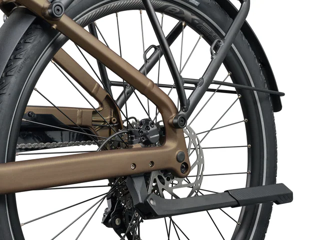 Gen 4 ALUXX aluminum frame, manufacturer frame rear dropout welded stays detail