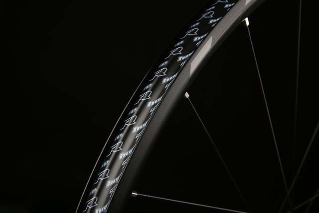 Hope Technology Hope RX24 Rim. Manufacturer reference photo; color and size may vary.