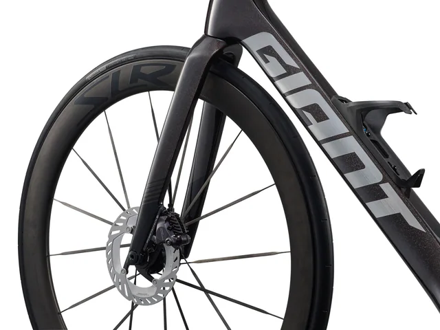 Propel Advanced Pro 0-Di2 Advanced SL-grade Composite Fork, manufacturer fork crown legs axle and disc mount detail