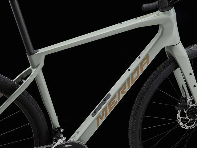 Merida Silex CF2 II, 2027: manufacturer installed main-triangle detail; complete frame geometry is not shown.